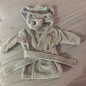 Cozy Gray Elephant Robe infant